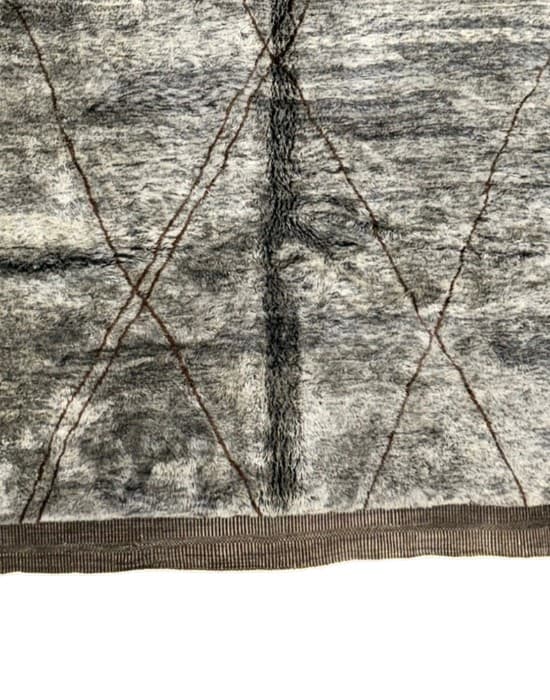 Close-up of Hb3650 showing the Berber knot in natural Atlas Mountain wool