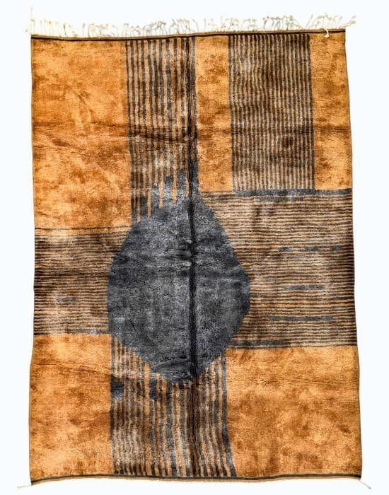 Slate Medallion hand-knotted Beni Ourain wool rug in burnt orange around a slate medallion - Soufiane Zarib