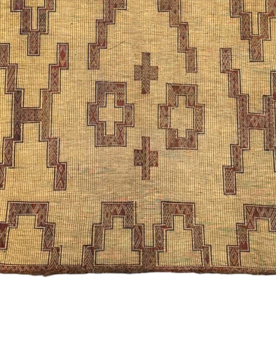 Close-up detail of Nt382, Interlocked Cross - Soufiane Zarib