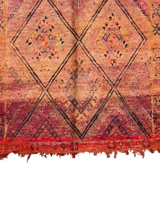 Close-up detail of Kil4956, Diamond Trace - Soufiane Zarib