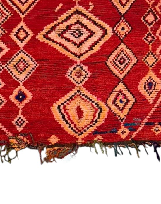 Close-up detail of Kil4966, Bold Red Trace - Soufiane Zarib