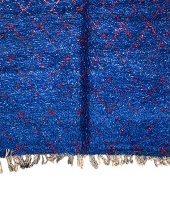 Close-up detail of Kil4986, Azure Trace - Soufiane Zarib