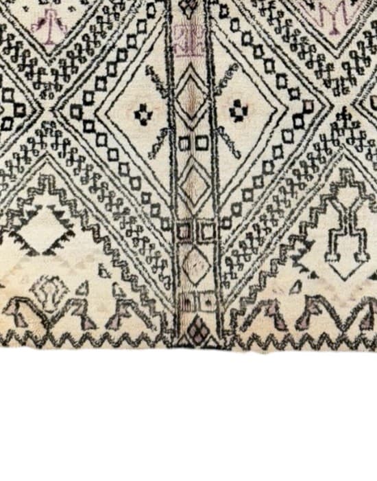 Close-up detail of Kil5014, Woven Tapestry - Soufiane Zarib
