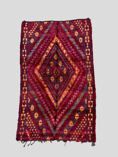 Moroccan Rugs - vintage moroccan  rug  product-366